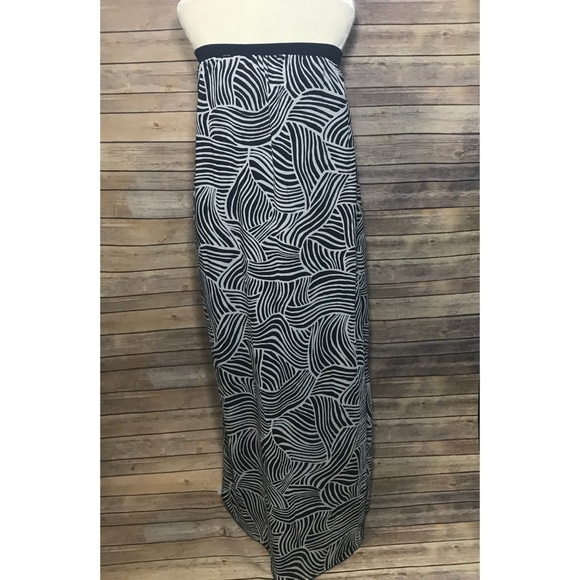 Super cute strapless Maxi - Picture 2 of 5